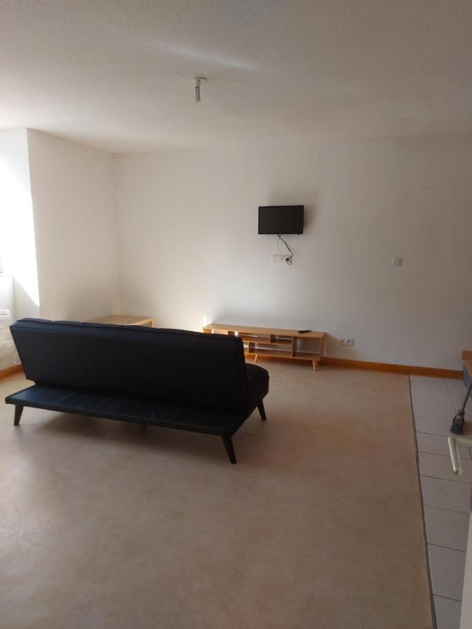 Chez Sylvie Apartment โมเรซ์ ภายนอก รูปภาพ